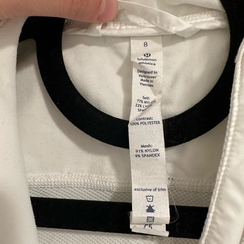 Lululemon Jacket - Picture 2 of 6